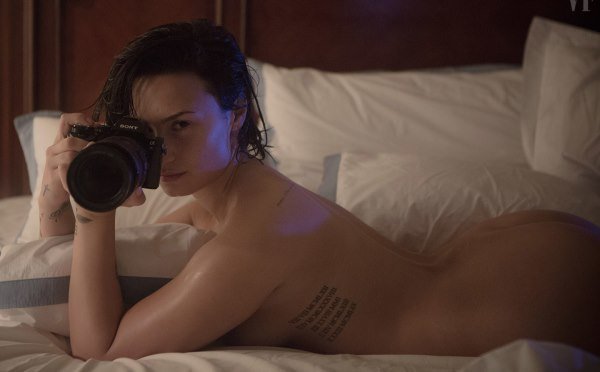 Nude Demi Lovato